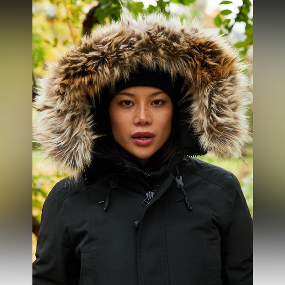 Aritzia TNA Bancroft Parka Down Winter Jacket Black L - Picture 4 of 13